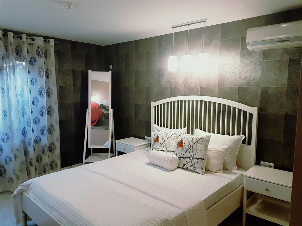 Hotel Minaliat Vek Shumen Exterior foto